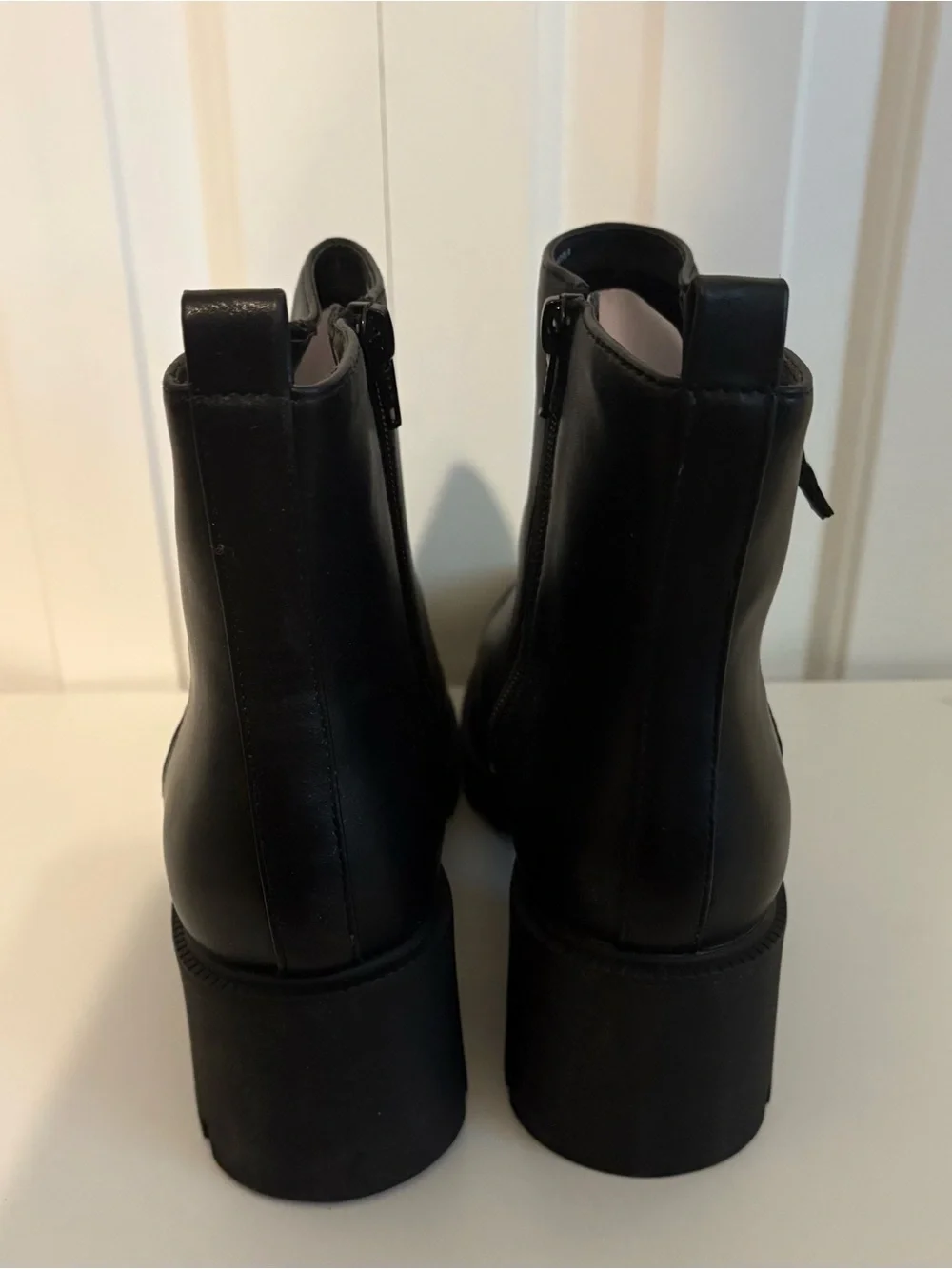 DV by DOLCE VITA Black Lug Platform Sole Chelsea Ankle Booties, NWOT, Size 10